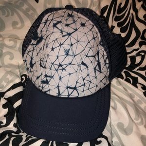 LULULEMON baseball hat